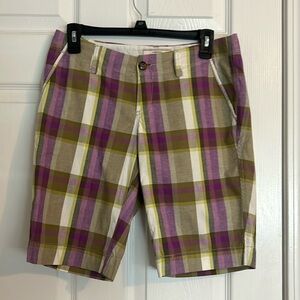 Old Navy plaid Bermuda shorts